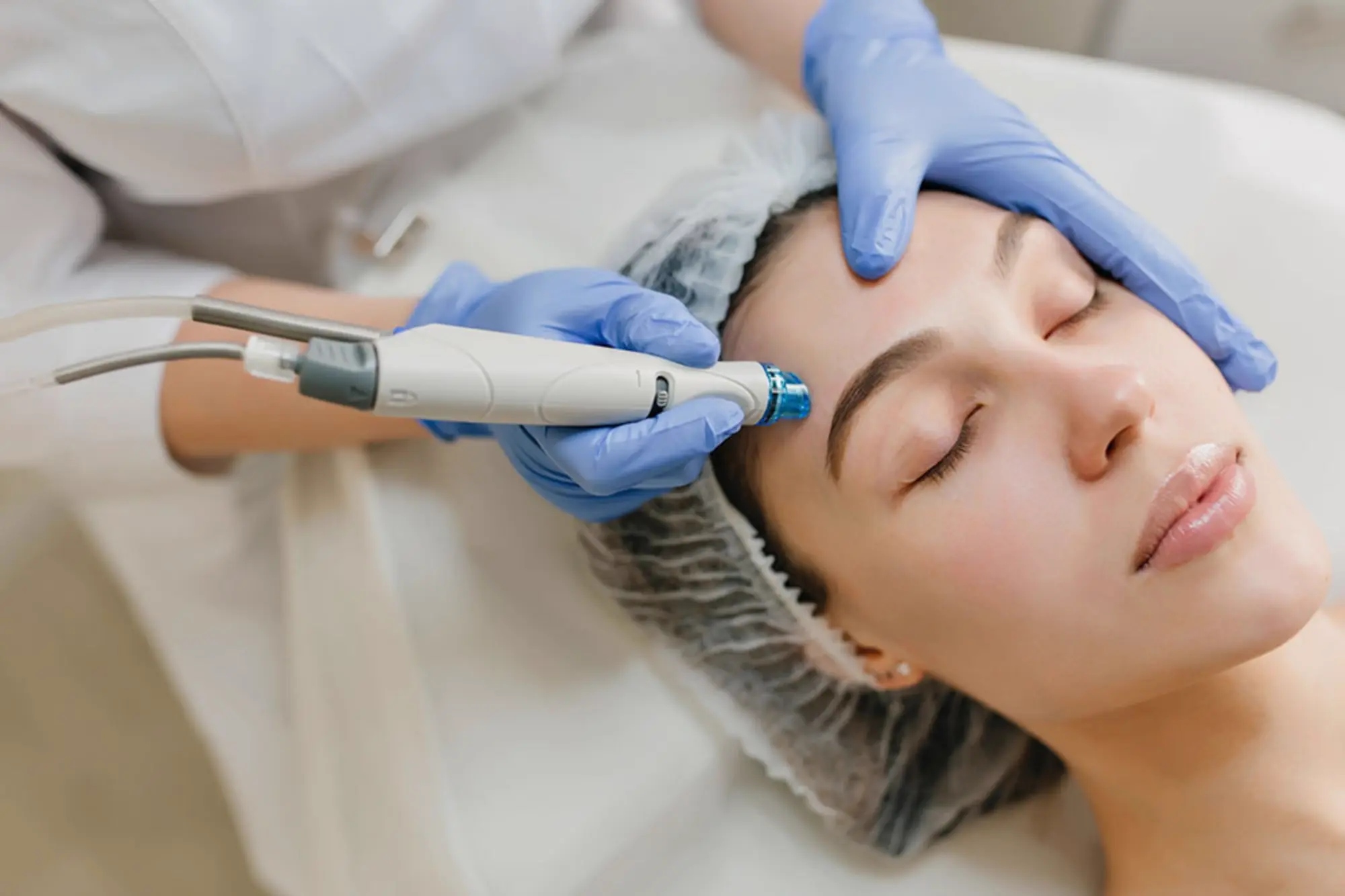 Hydra Facial